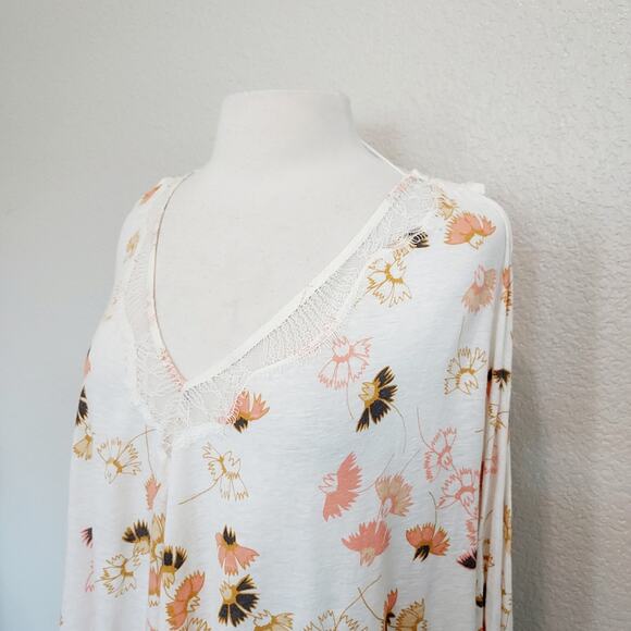 Free People White Floral Crop Racerback Tank Size 6 - Picture 4 of 13